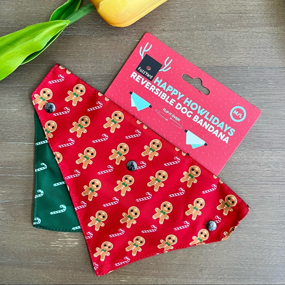 NWT FuzzYard Happy Howlidays Reversible Dog Bandana
